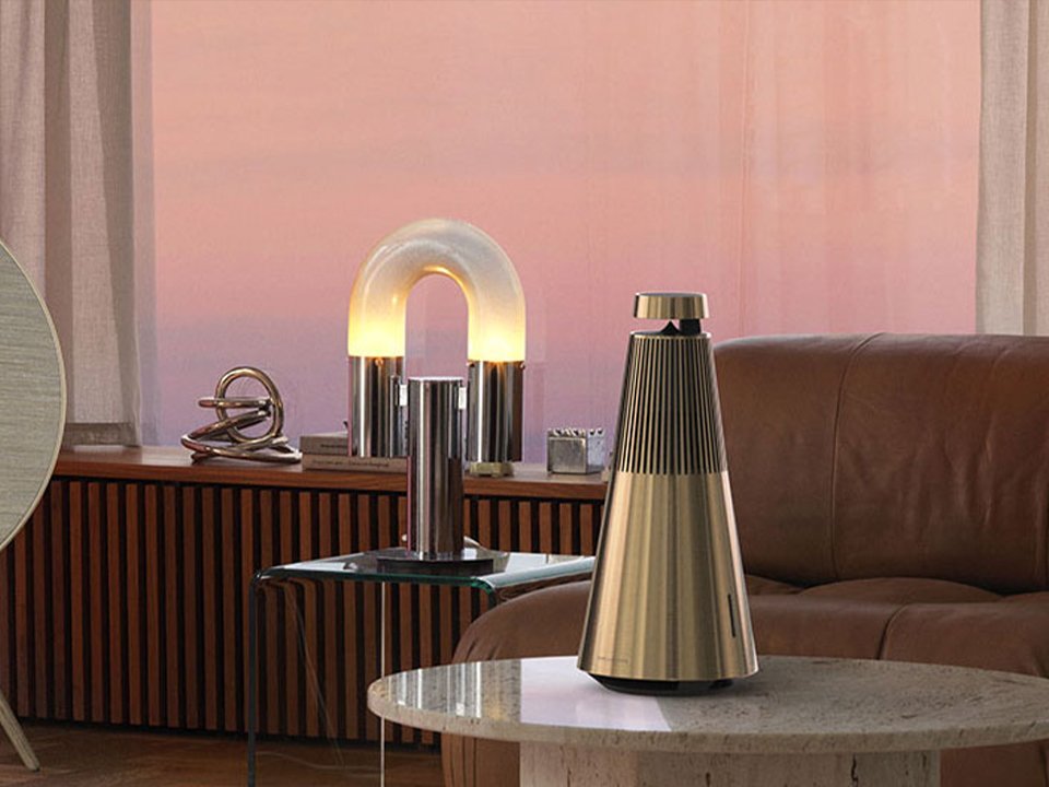 Hình ảnh chi tiết Loa B&O Beosound 2 Brass Tone (Xách Tay) góc chụp 2